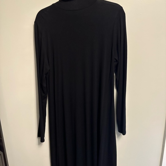 Eileen Fisher jersey turtleneck dress! Ruching on neck is flattering. medium. - Picture 2 of 3